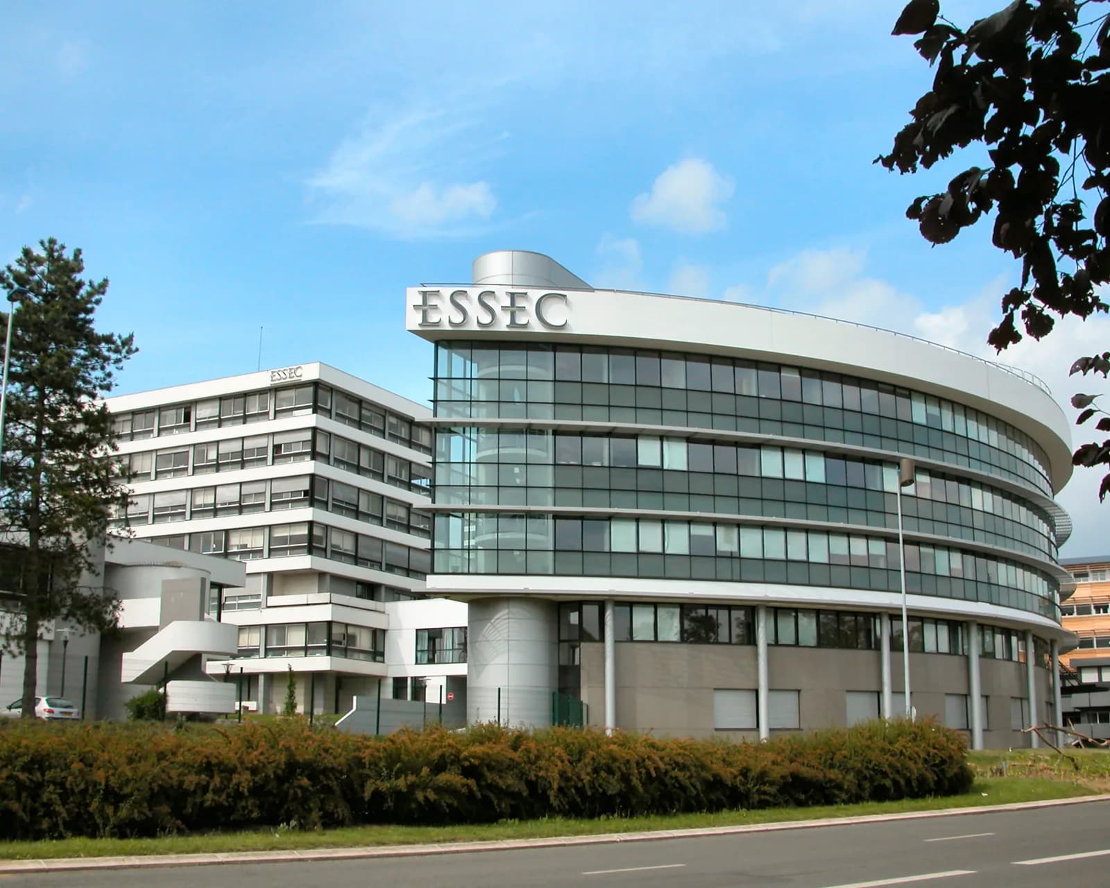Campus ESSEC pour une préparation au concours SESAME